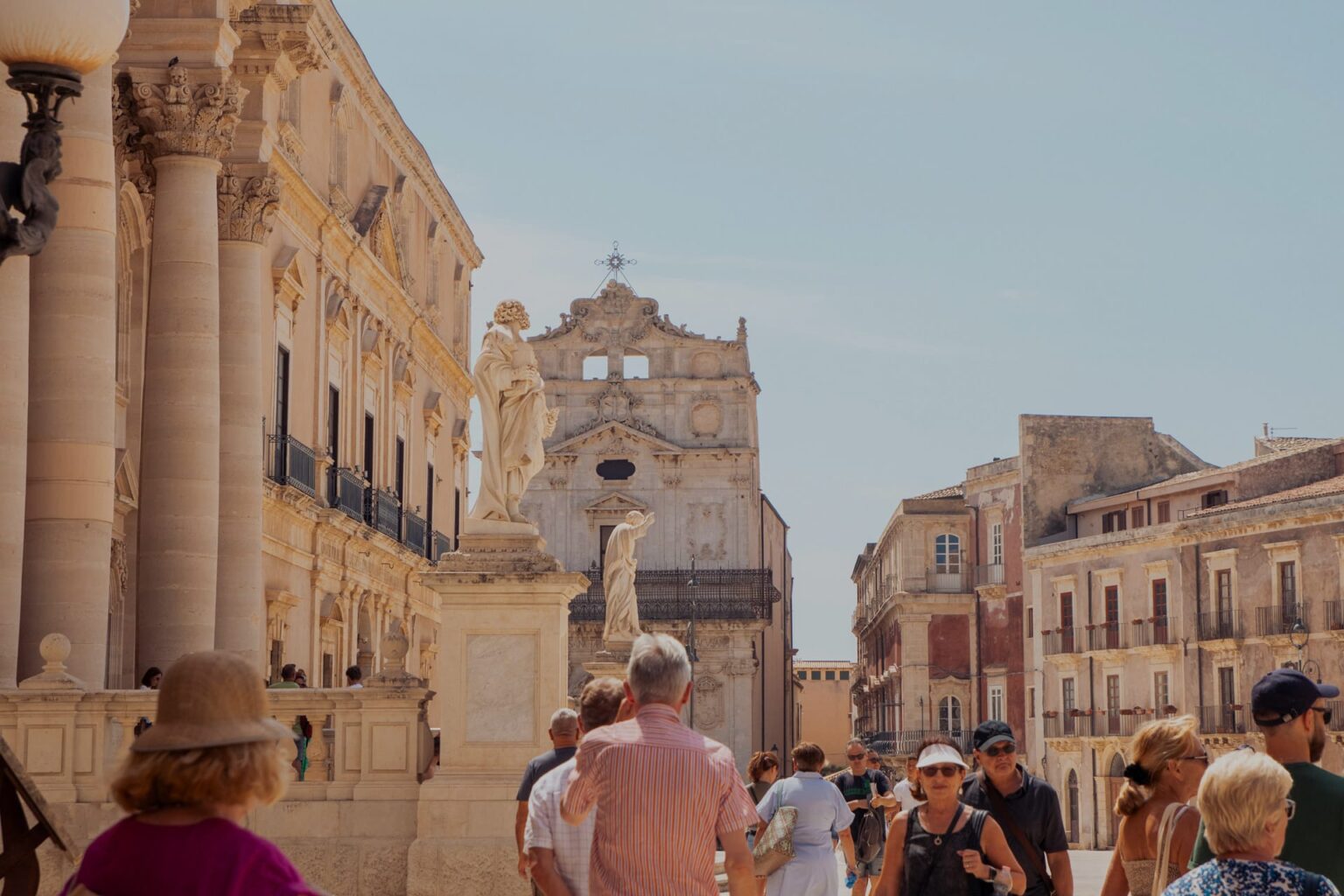 How to Enjoy Semana Santa in Siracusa: A Quick Guide